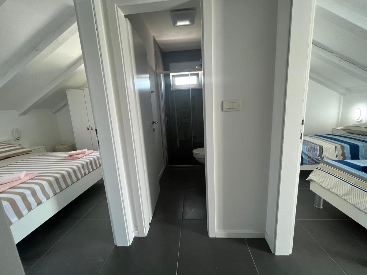 Apartmani Kamil Марина Екстериор снимка